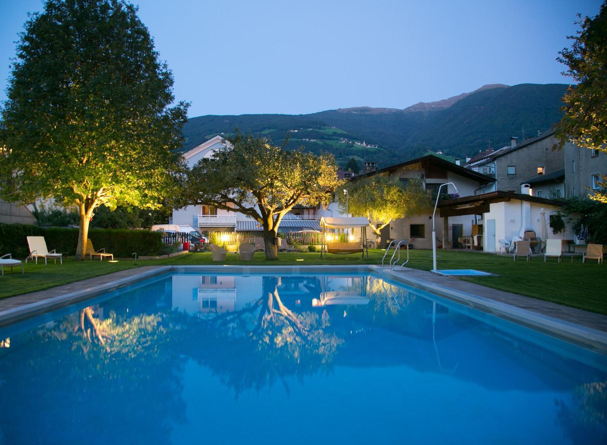 Hotel Goldenes Roessl-Adults Only Bressanone Exterior photo