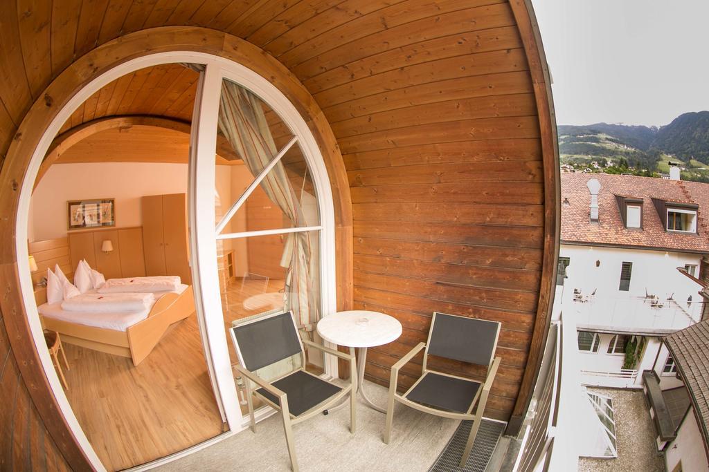 Hotel Goldenes Roessl-Adults Only Bressanone Exterior photo